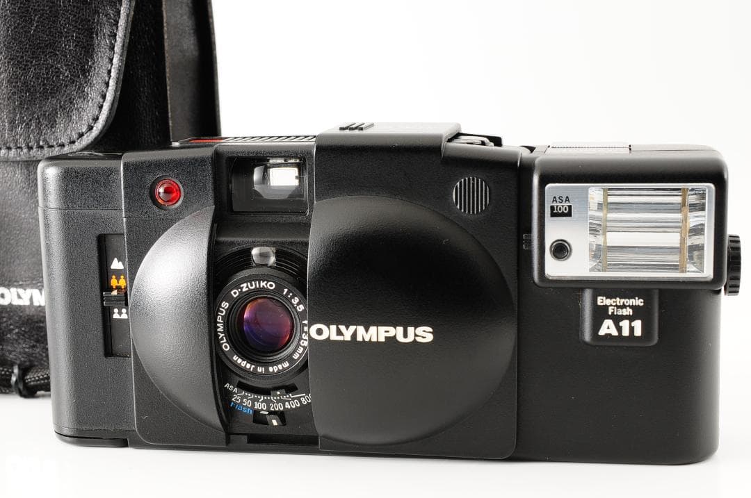 【美品 ケース付き】 オリンパス Olympus XA2 A11 フラッシュ