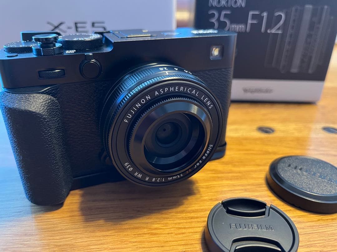 FUJIFILM X-E5 レンズキット&フォクトレンダー、アクセサリー多数