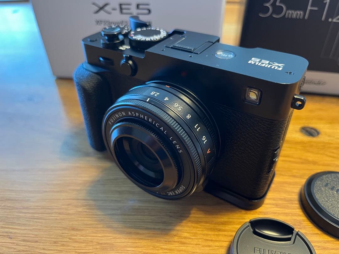 FUJIFILM X-E5 レンズキット&フォクトレンダー、アクセサリー多数