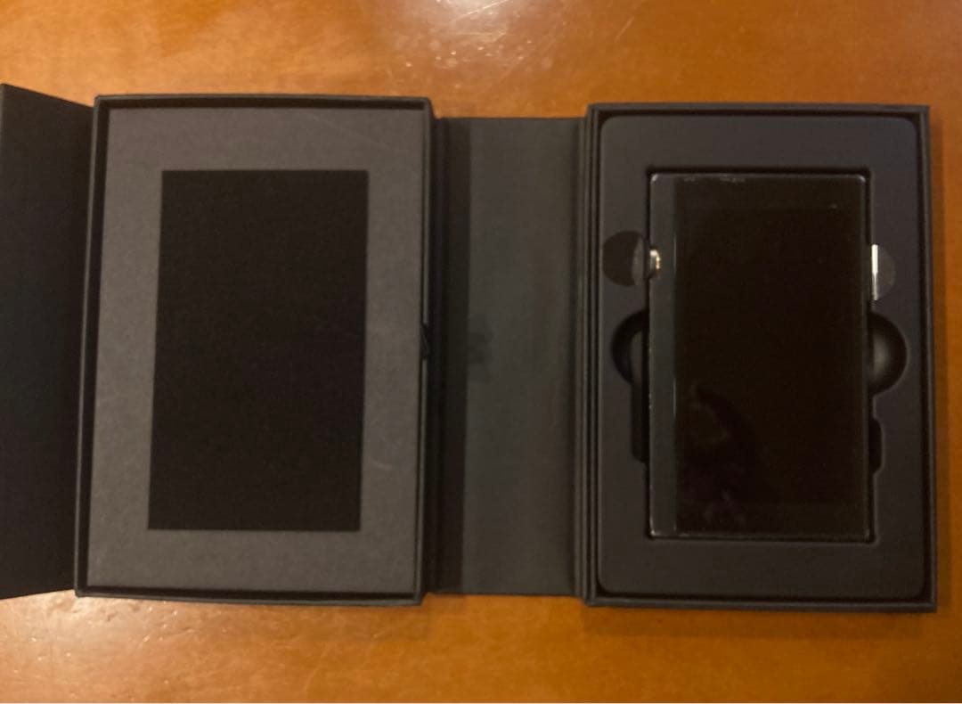 ONKYO DP-X1A 専用ケース付き￼【ジャンク】