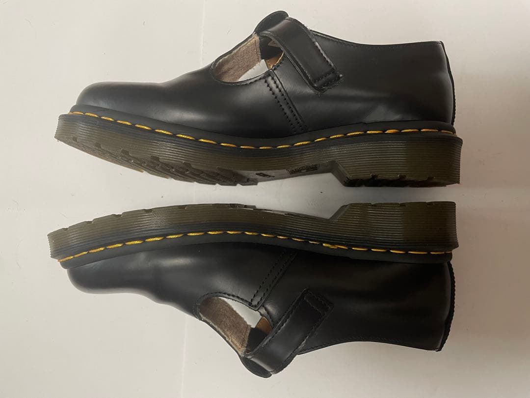 【美品】Dr. Martens メリージェーン 黒 レザー厚底靴