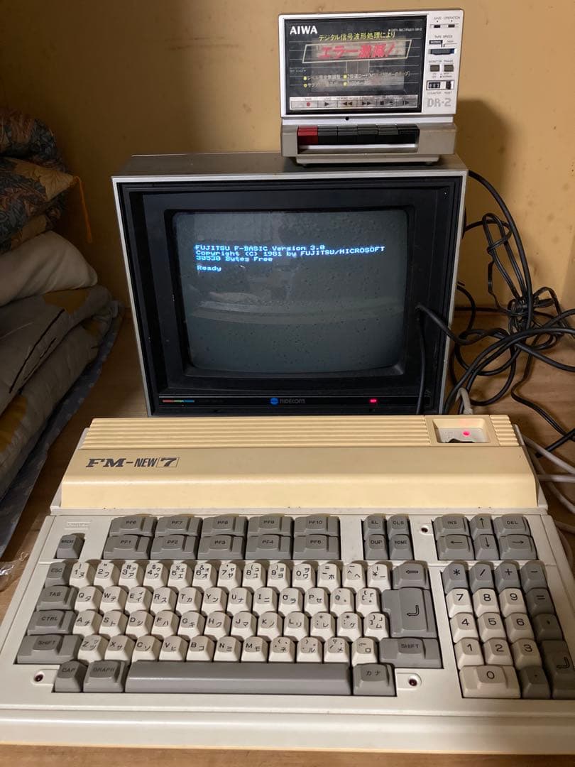 富士通　FM-NEW7