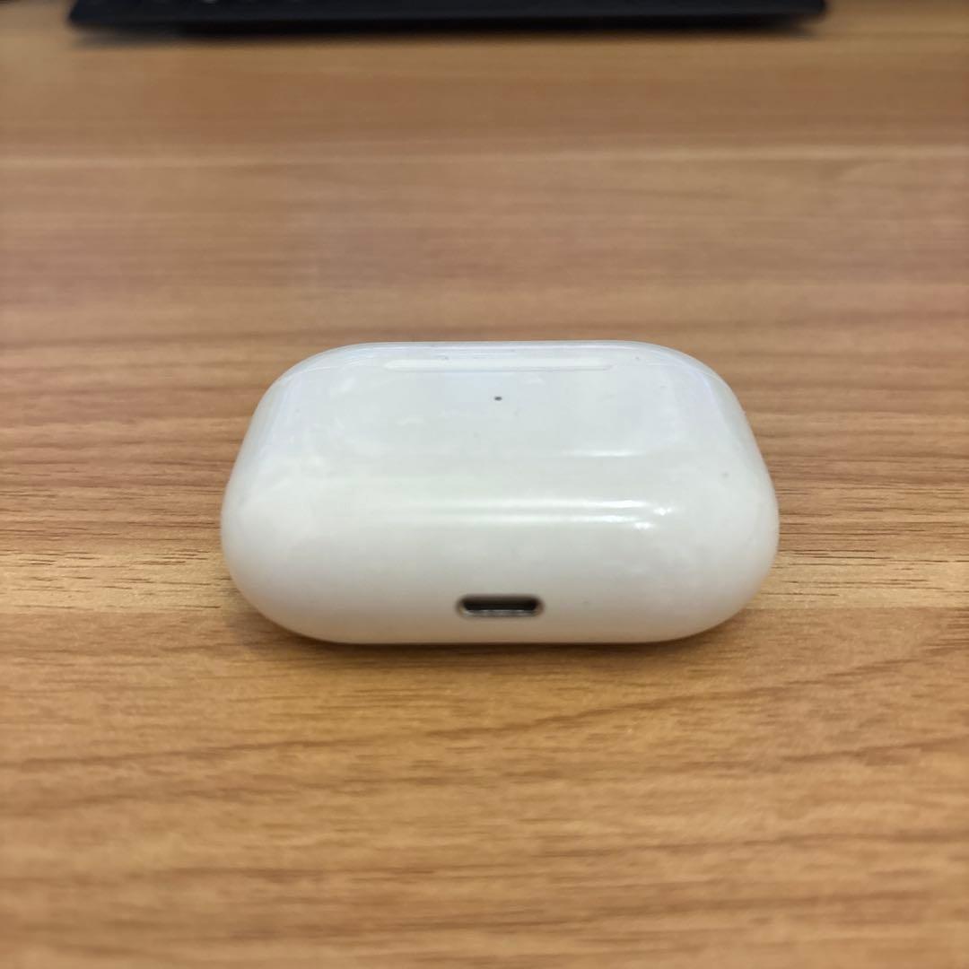 AirPods Pro ホワイト 本体と充電ケース