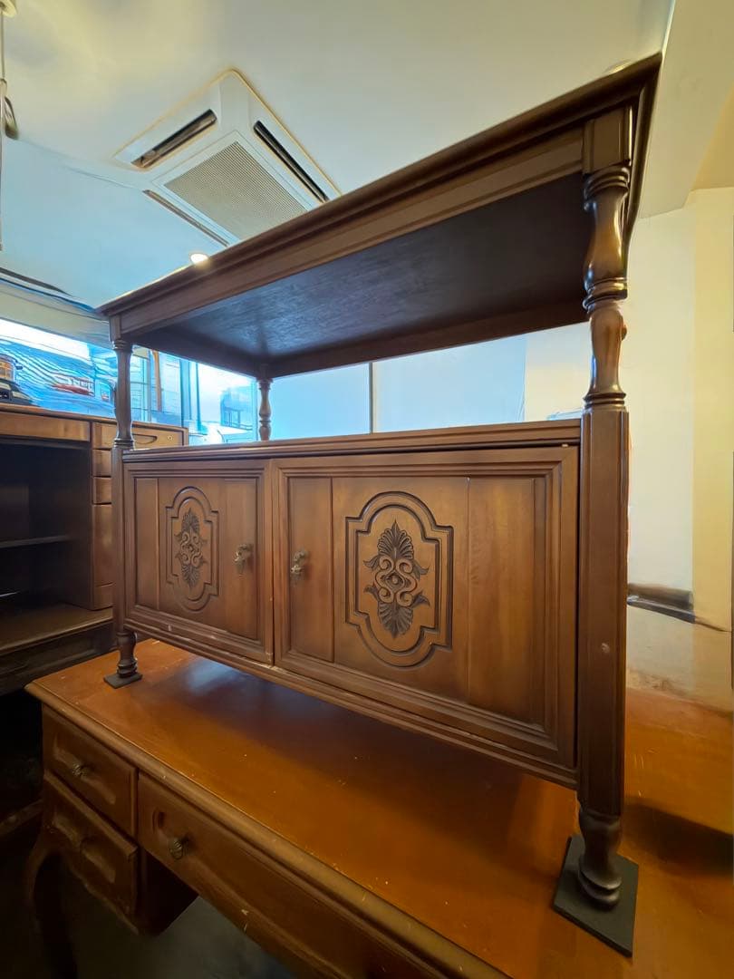 G*ん様 国産ヴィンテージ 木製キャビネット 彫刻扉 飾り棚 昭和レトロ アンテ