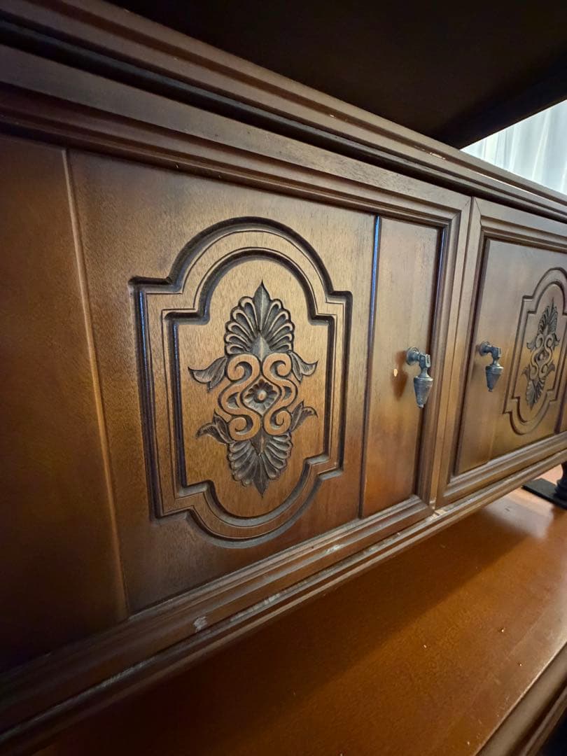 G*ん様 国産ヴィンテージ 木製キャビネット 彫刻扉 飾り棚 昭和レトロ アンテ