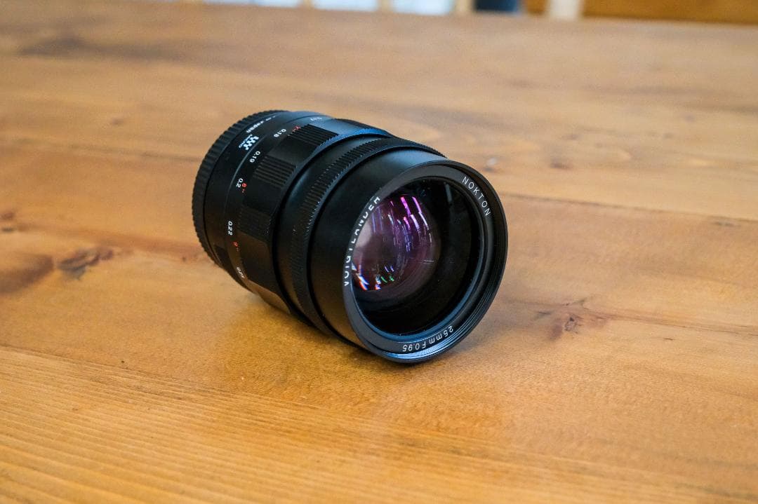 NOKTONノクトン 25mm F 0.95 単焦点レンズ 一回使用のみ