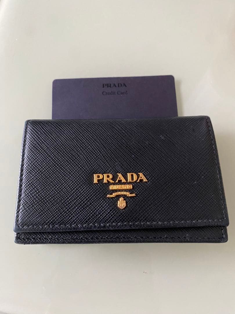 PRADA ブラック レザー 名刺入れ