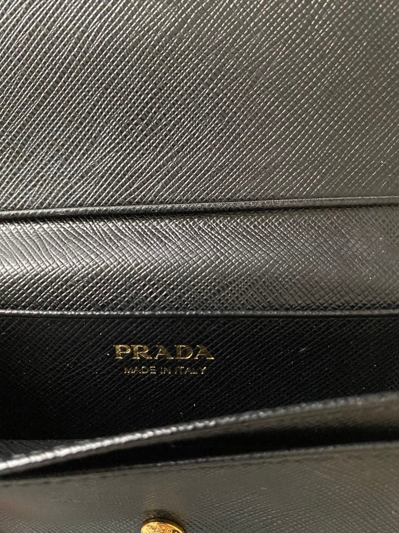 PRADA ブラック レザー 名刺入れ