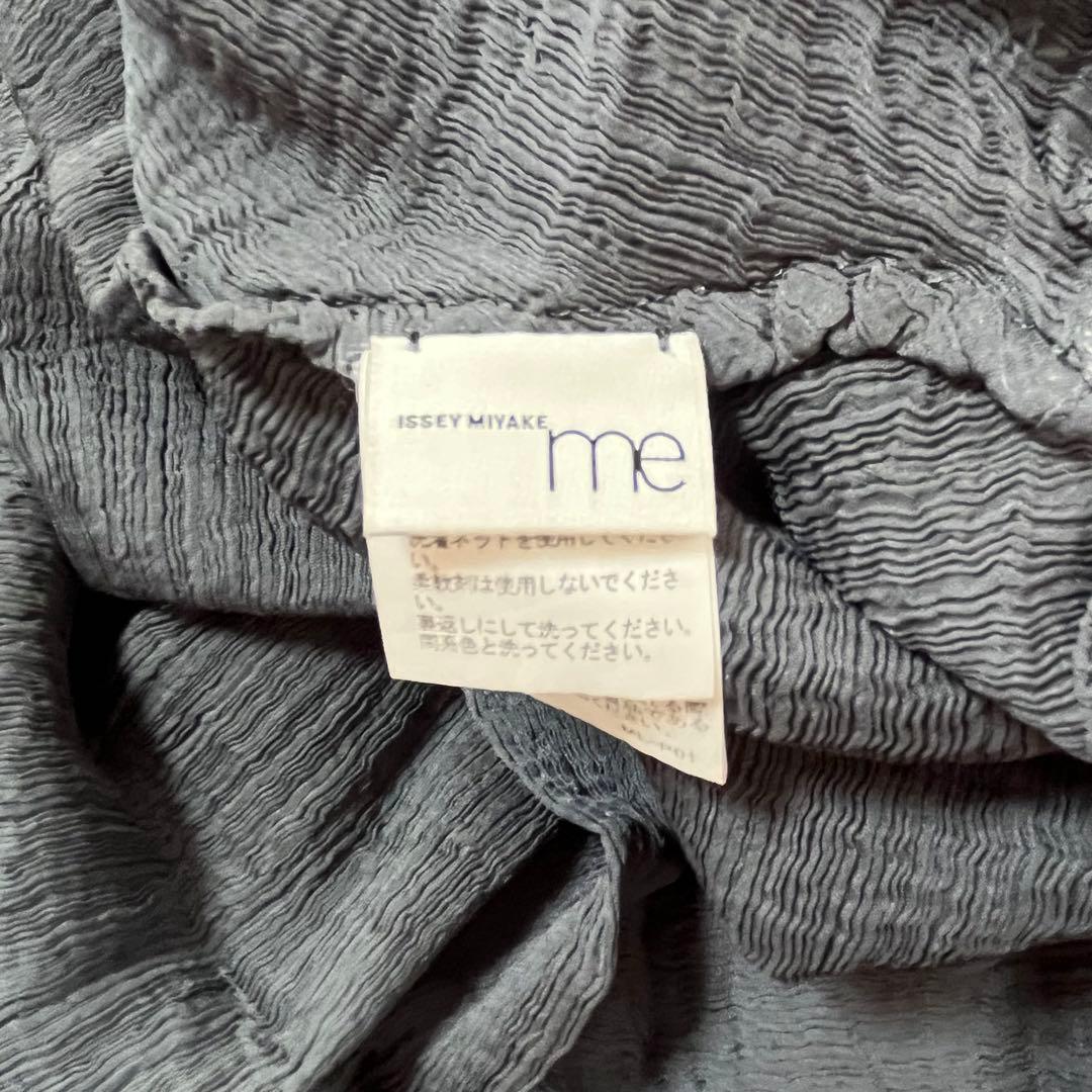 meイッセイミヤケ　シースルークレープ ノースリーブトップス　グレー