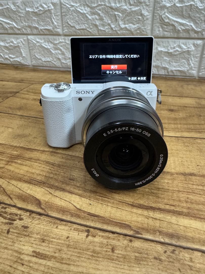 SONY α 5100 ミラーレス一眼カメラ ダブルレンズキット　ホワイト