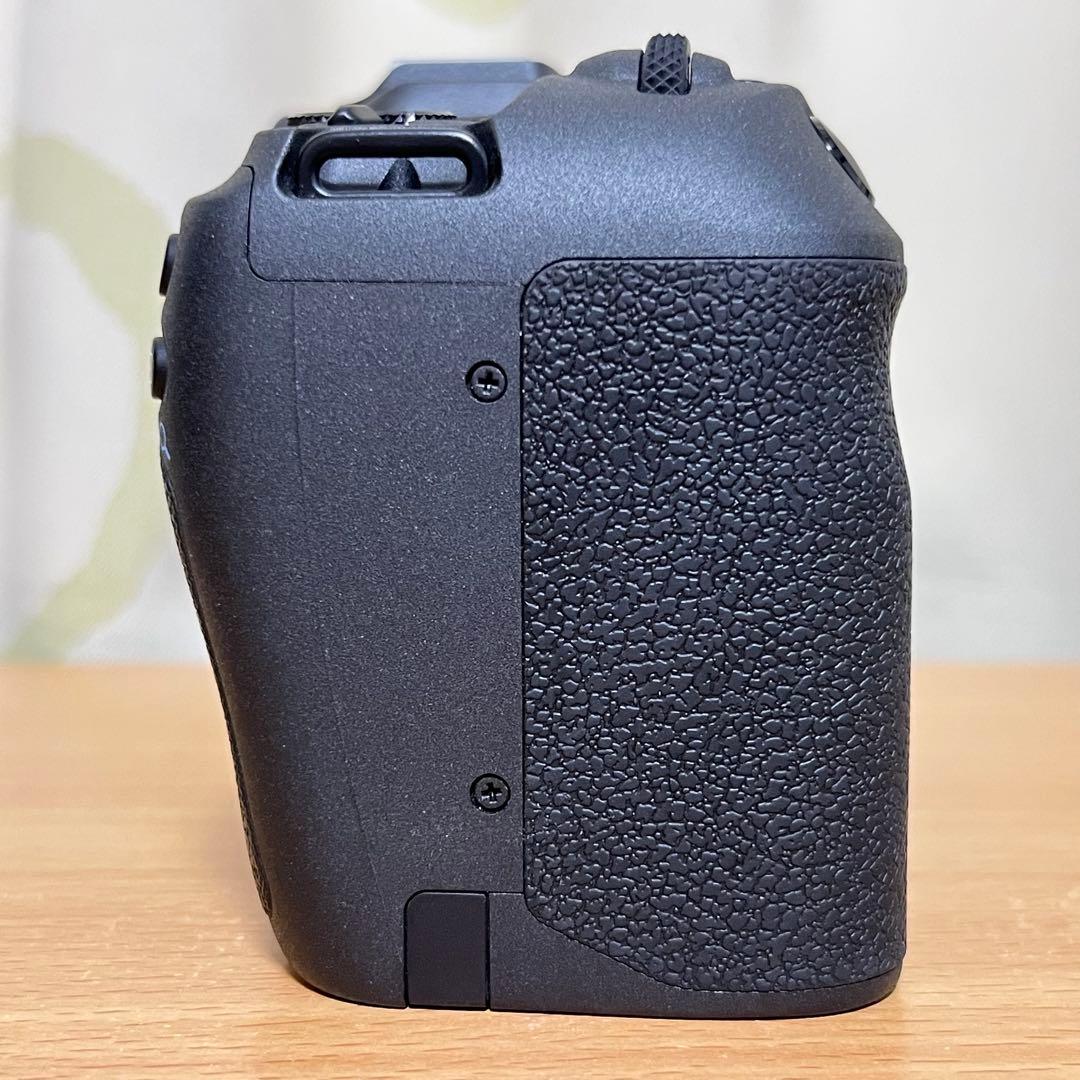 保証有り Canon EOS RP ボディ ミラーレス一眼 キャノン フルサイズ