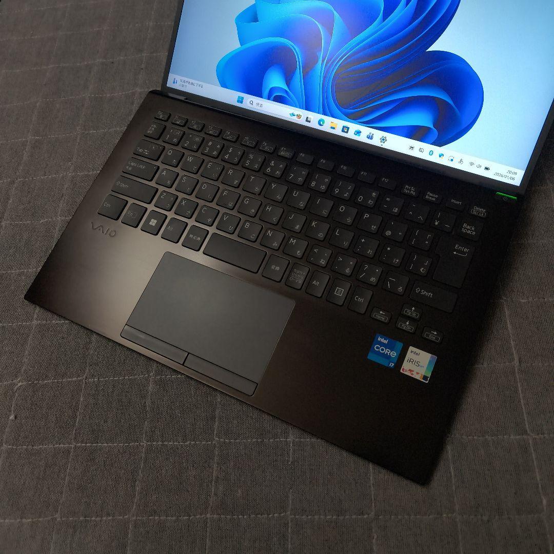 訳あり 日本製 高級感 VAIO 美品 超軽量 12世代i7 16GB 512G