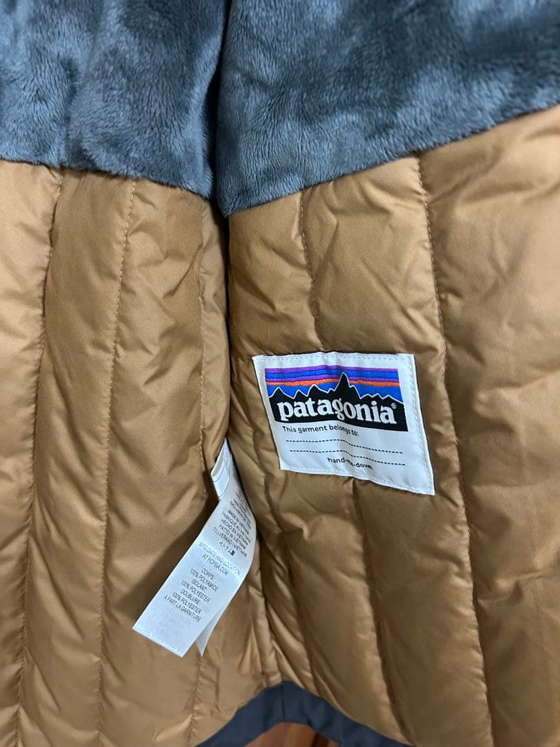 PATAGONIA ボーイズ・インサレーテッド・イスマス・ジャケット ほぼ未使用