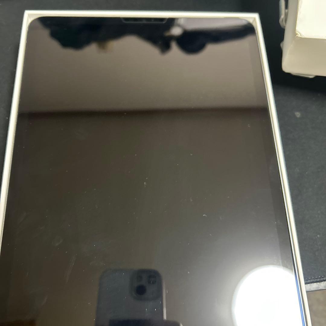 iPadPro11インチ第4世代256GB WiFi + Cellularモデル