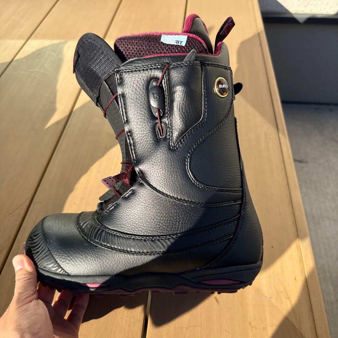 【美品✨袋付き】　《女性　24.5㎝》　Burton ブーツ