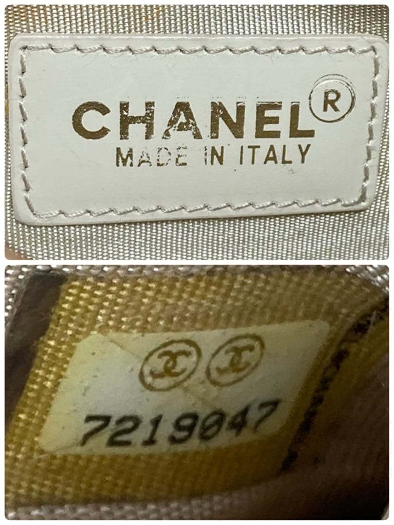 シャネル　キャンバス　キーリング付き　ケース　カードケース　箱付き