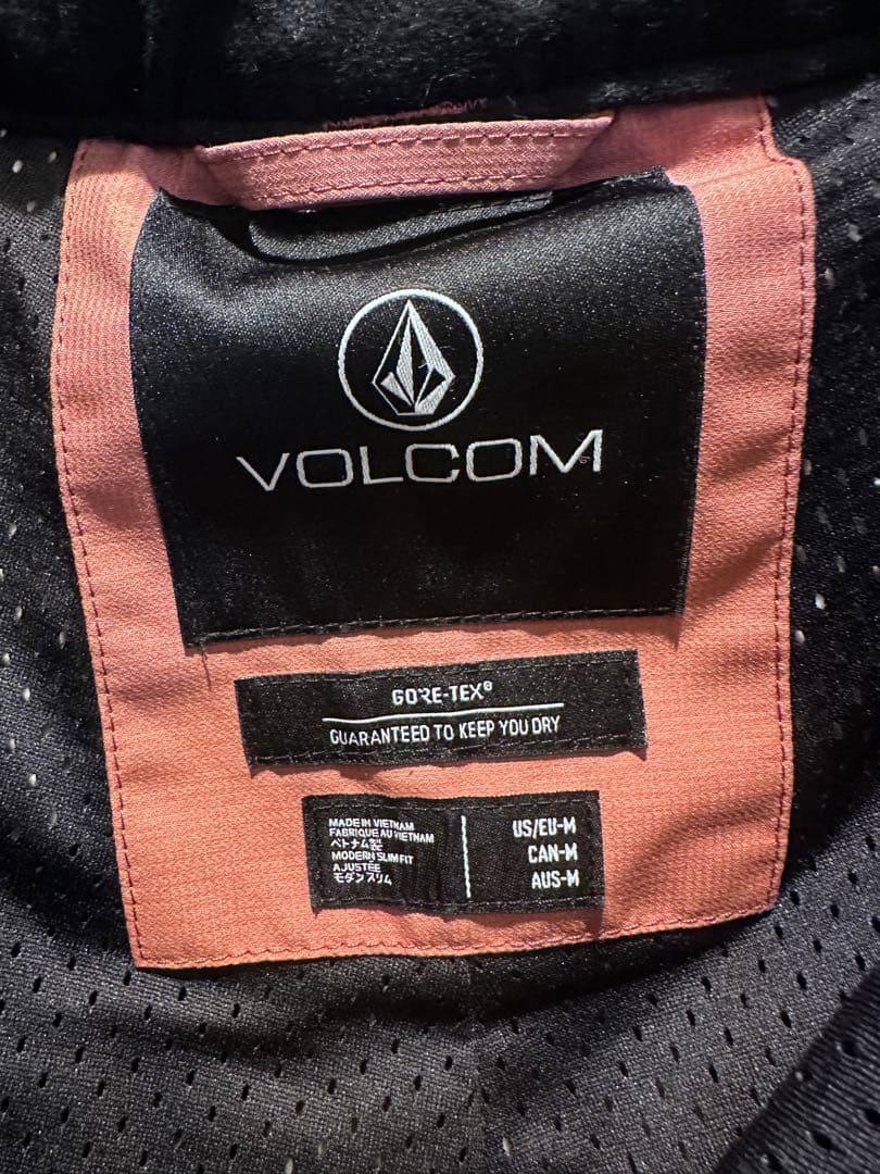 VOLCOM ウーマンズ用　スノーボードウェア　サイズM