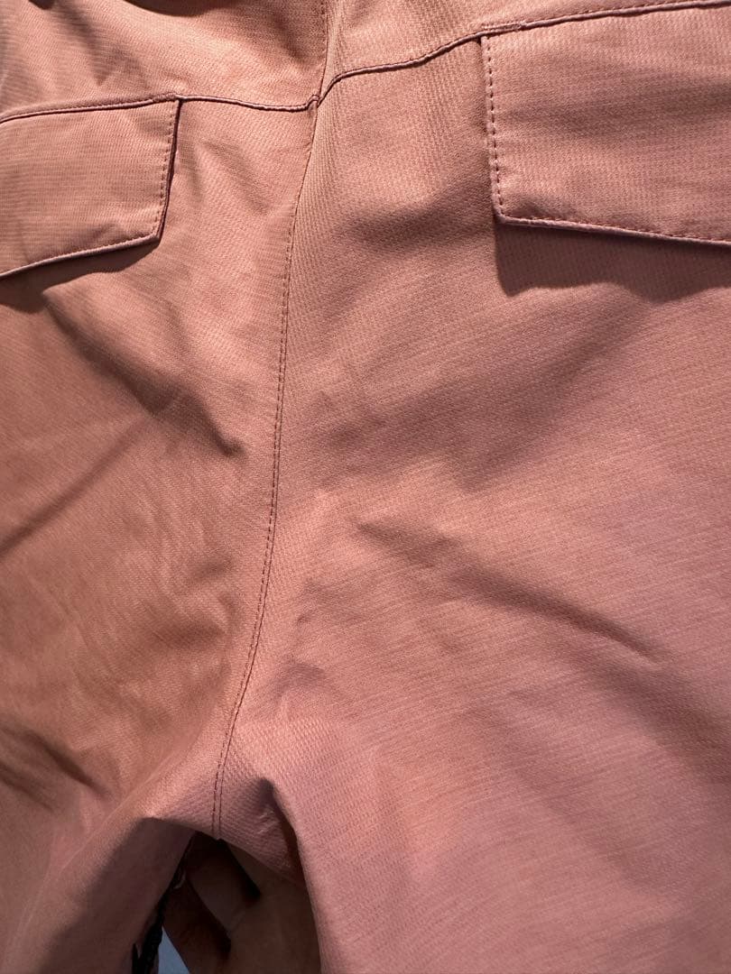 VOLCOM ウーマンズ用　スノーボードウェア　サイズM