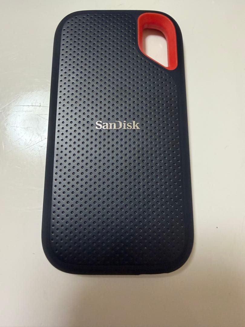 2TB SanDisk ExtremeポータブルSSD