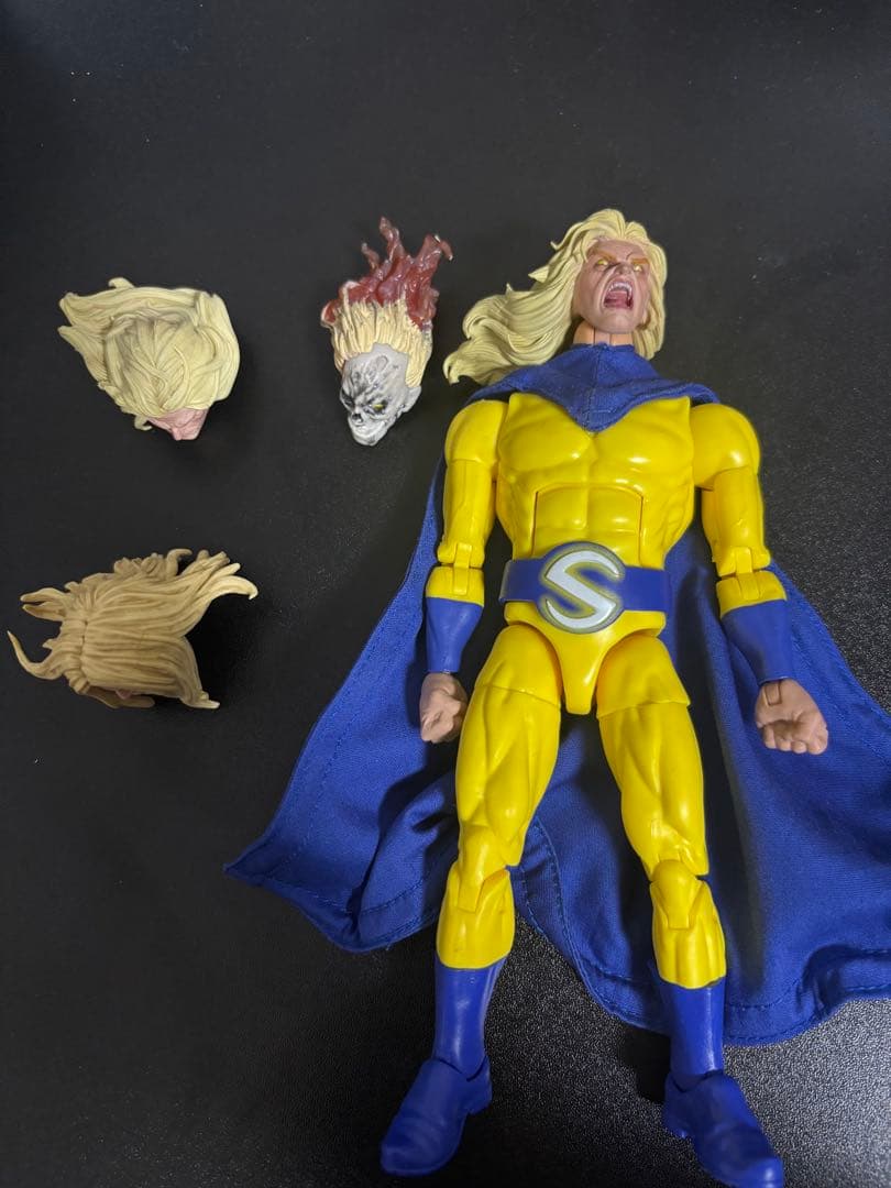 マーベルレジェンド　セントリー　カスタム