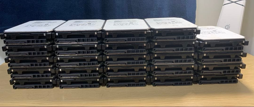 【24台/計192TB】HGST SAS HDD 8TB 12Gb