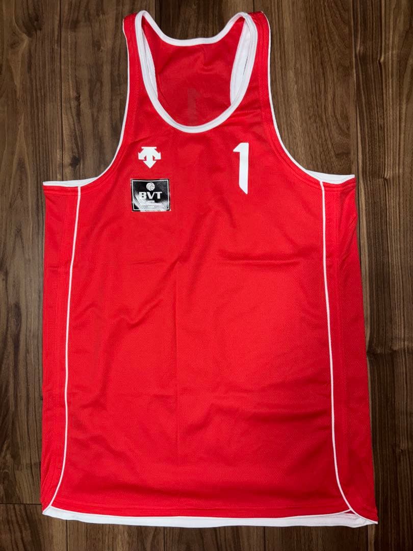 ビーチバレー　タンクトップ ユニフォーム　赤青ランダム　4枚