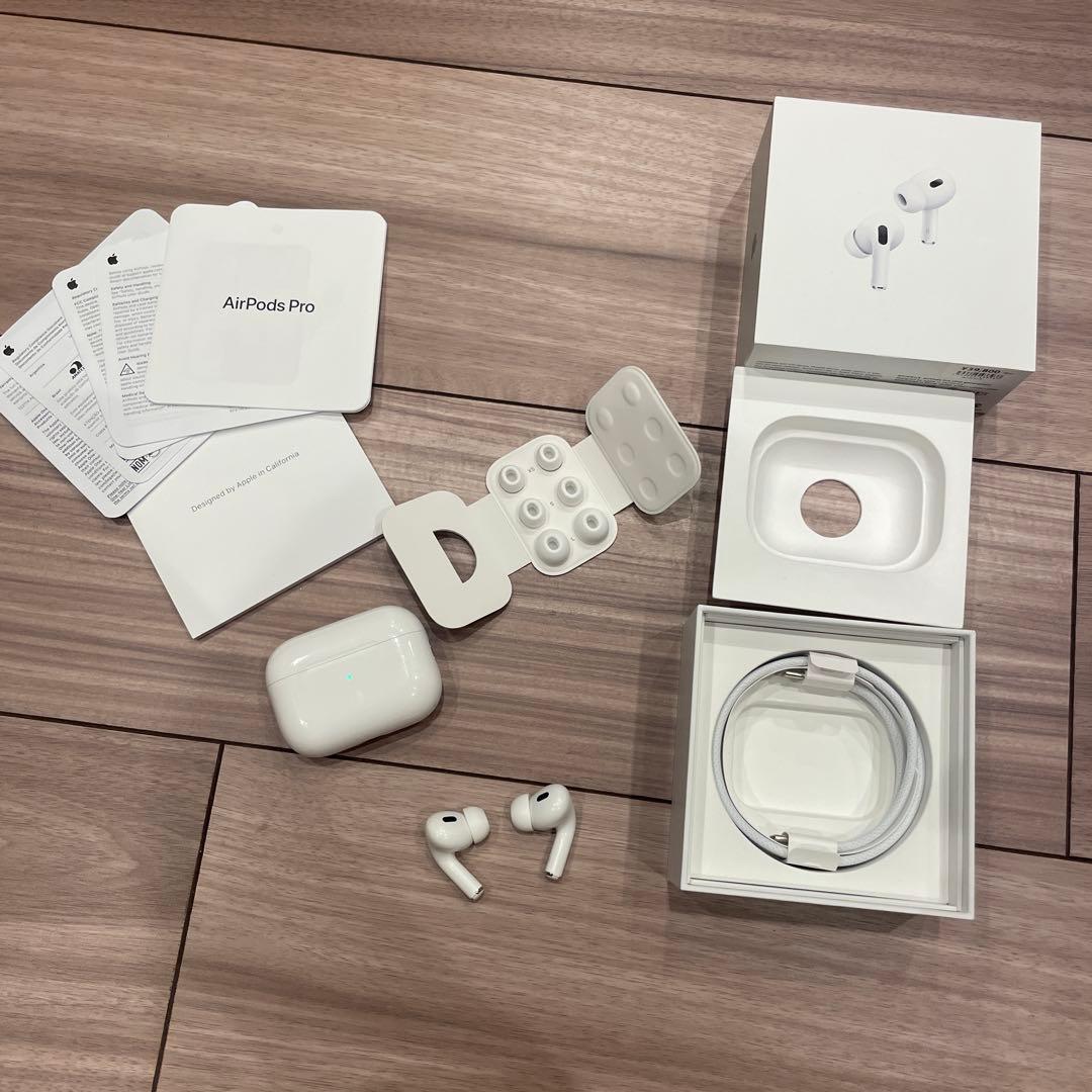 【美品】AirPods Pro2 本体 ホワイト 全付属品有り MTJV3J/A