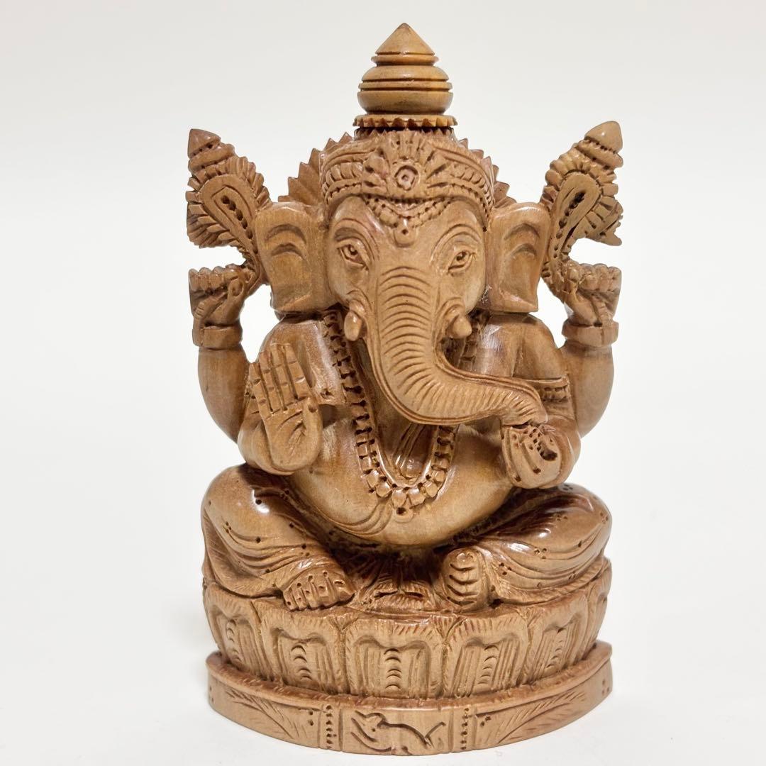 【最高級品】真正白檀　ガネーシャ　彫刻　置物
