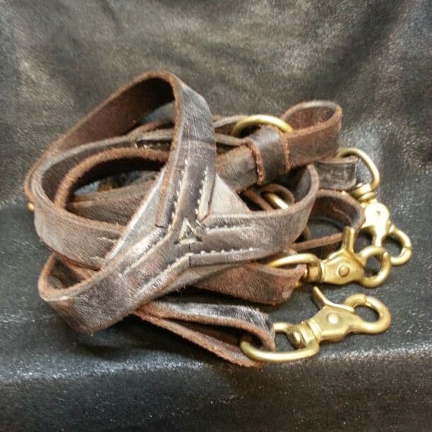 HTC　レザーサスペンダー