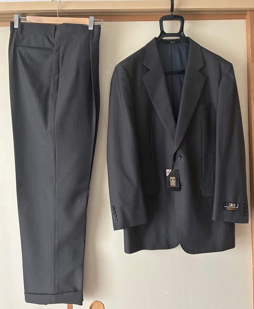 最終お値下げ‼️新品　ダックス　DAKS スーツA7 毛100% ダークグレー