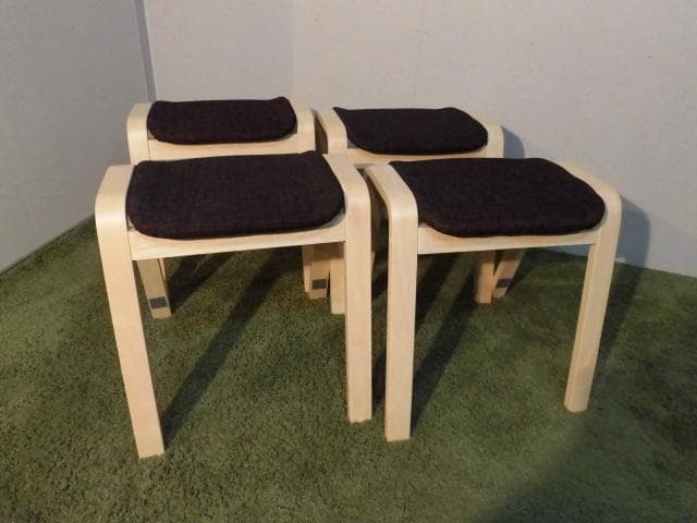 送料無料/新品★スタッキングスツール★4脚セット/ナチュラル枠（ブラウン）