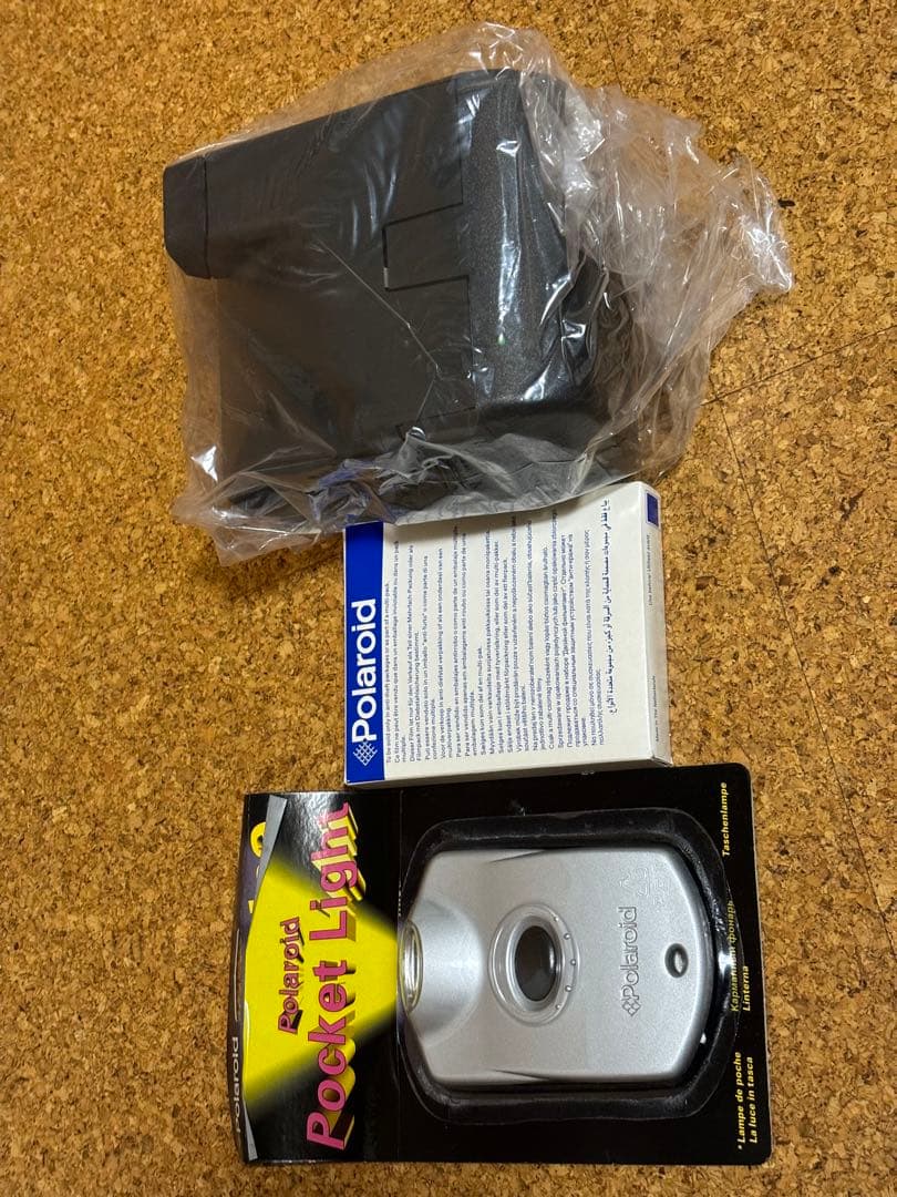 【未使用品】ポラロイドカメラ(Polaroid 636)