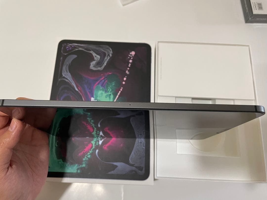 iPad Pro (11インチ) 64GB Wi-Fi + Cellular