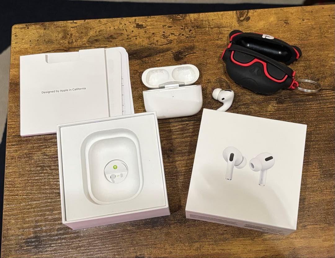 【美品】AirPods Pro MagSafe充電ケース付き 右耳