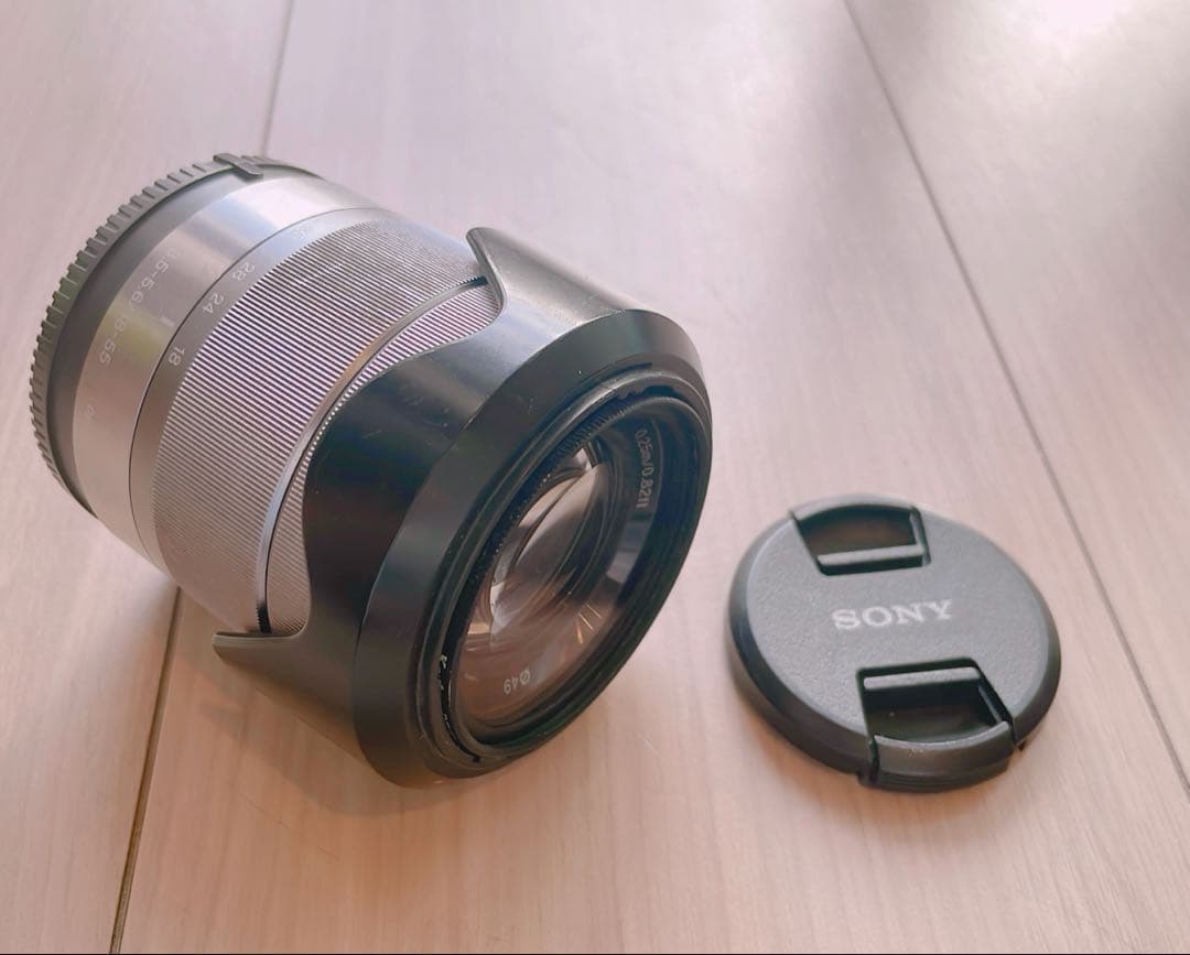SONY E 18-55mm F3.5-5.6 OSS ズームレンズ