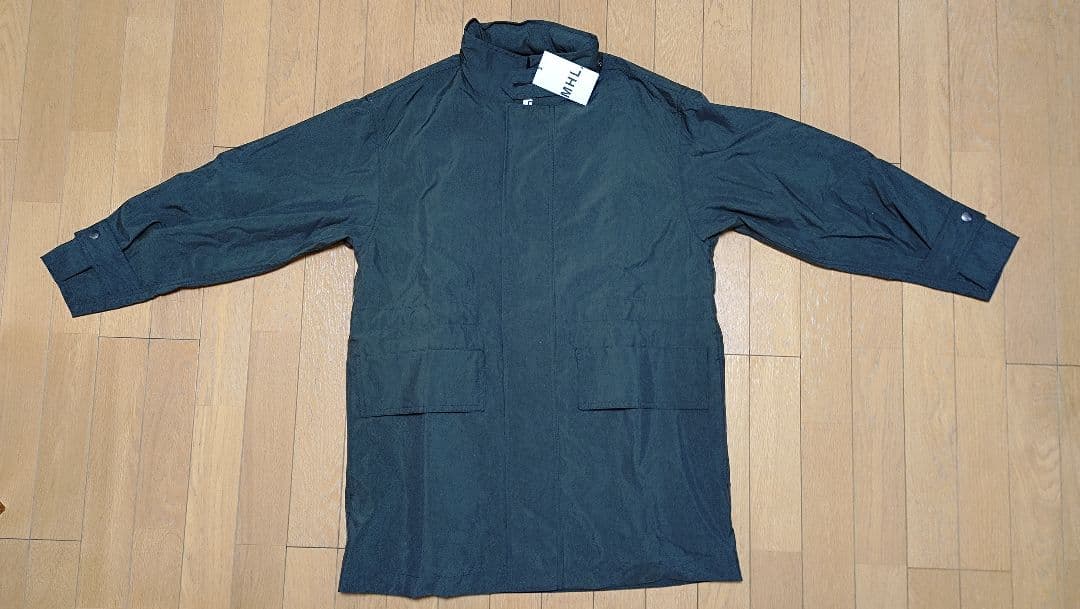 24AW MHL. スタンドカラー モッズコート カーキ S