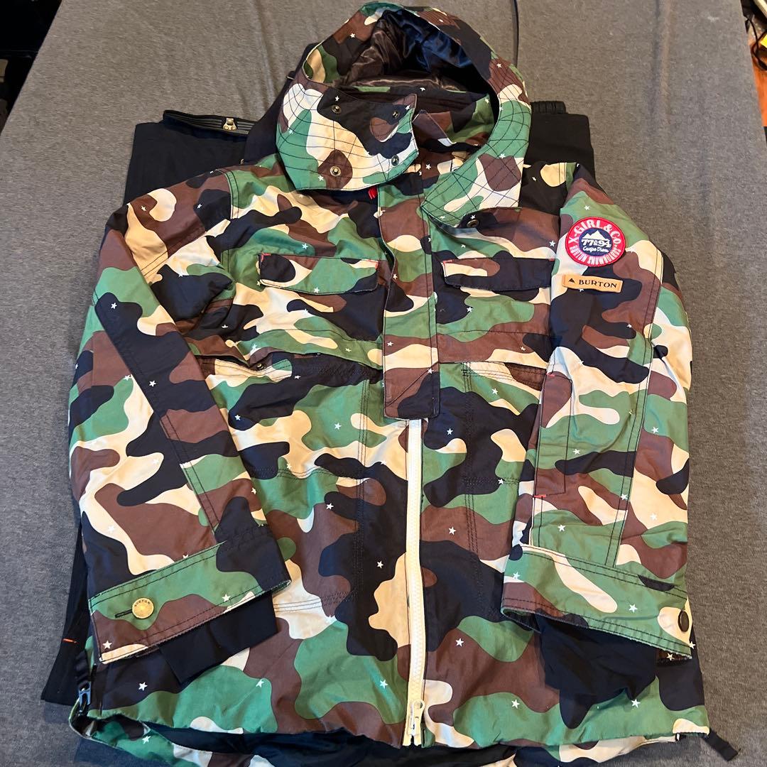 専用ただ今断捨離中Burton X-girlカモフラージュ スノーボードウェア
