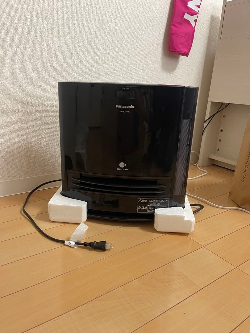 パナソニック加湿機能付セラミックファンヒーターDS-FKX1205 2019年製