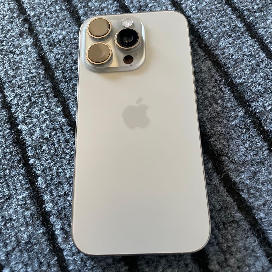 191 iPhone 16 pro 256GB SIMフリーナチュラルチタニウム