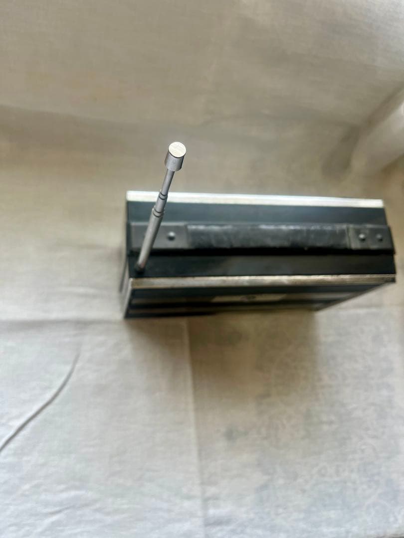 【動作品】希少 難ありSONY TR-812 MW/SWラジオ 昭和レトロ