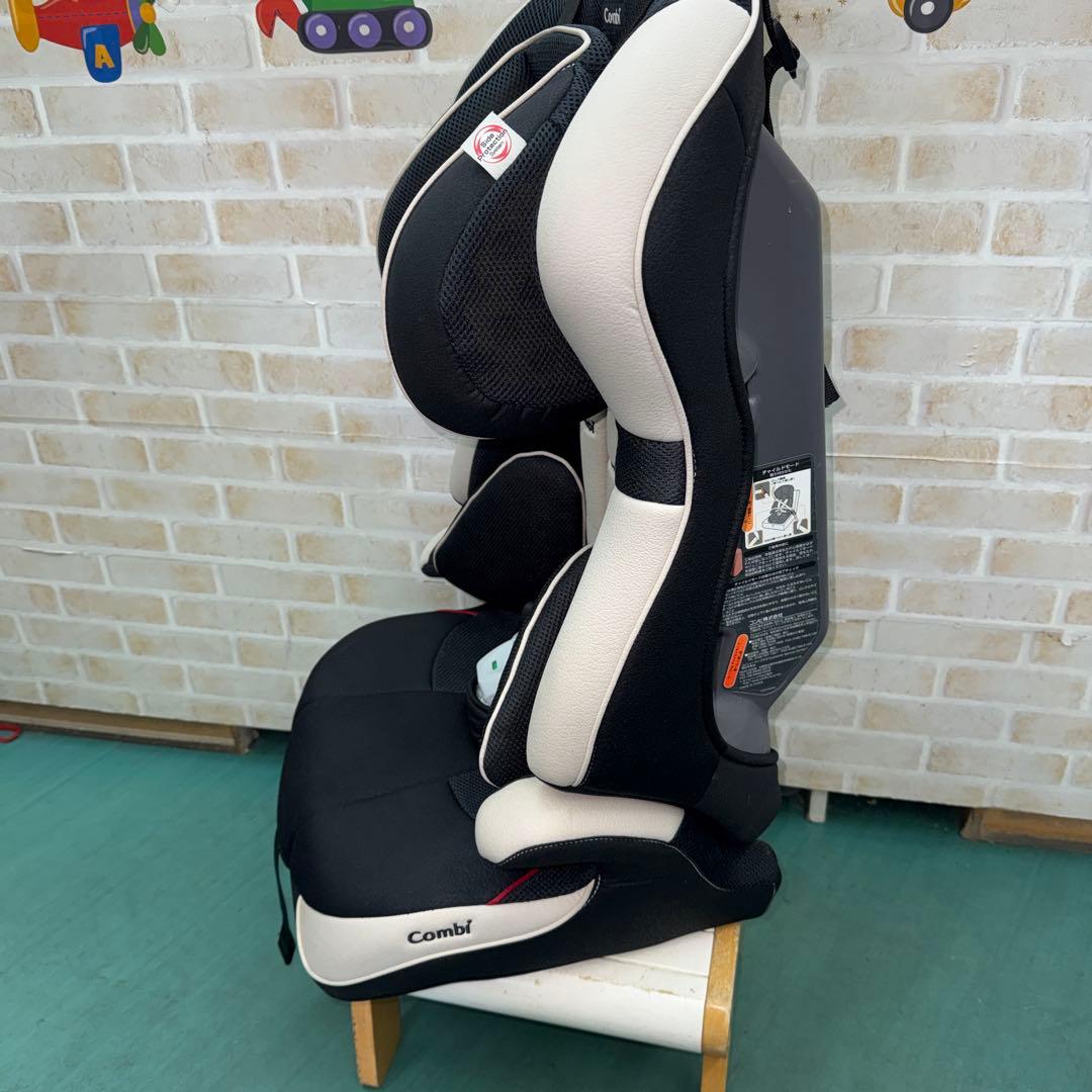 コンビ　ジュニアシート　ジョイトリップEG GA 1才から
