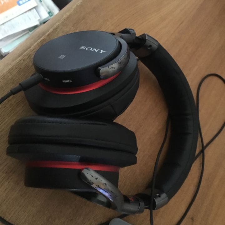 ヘッドホン mdr1abt