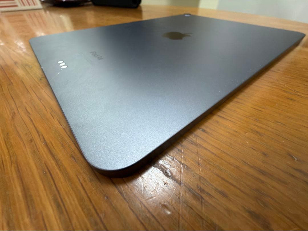 iPad Air 第5世代 SpaceGray M1 64GB +おまけ