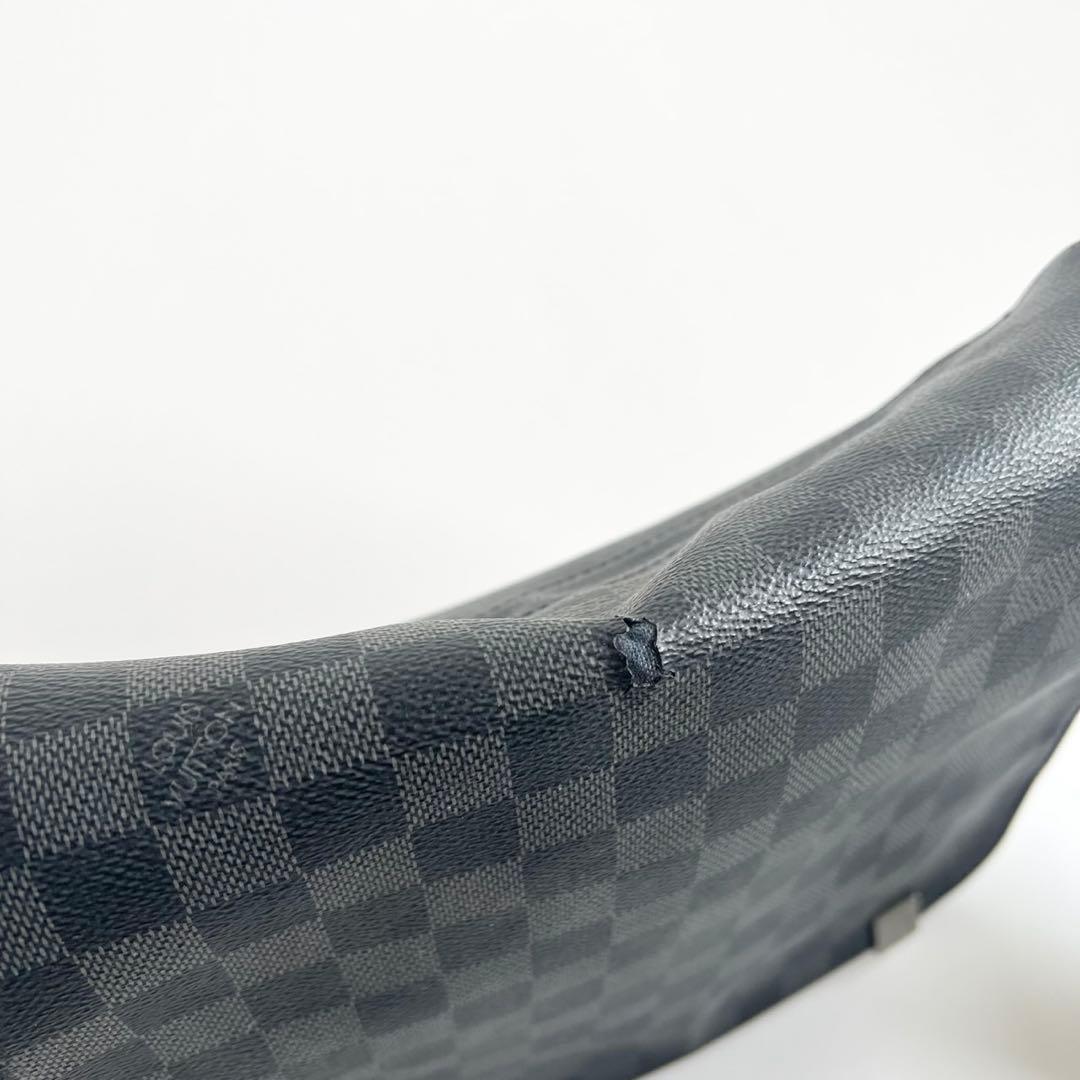 バッグ LOUIS VUITTON DISTRICT LOGO SHOULDER BAG