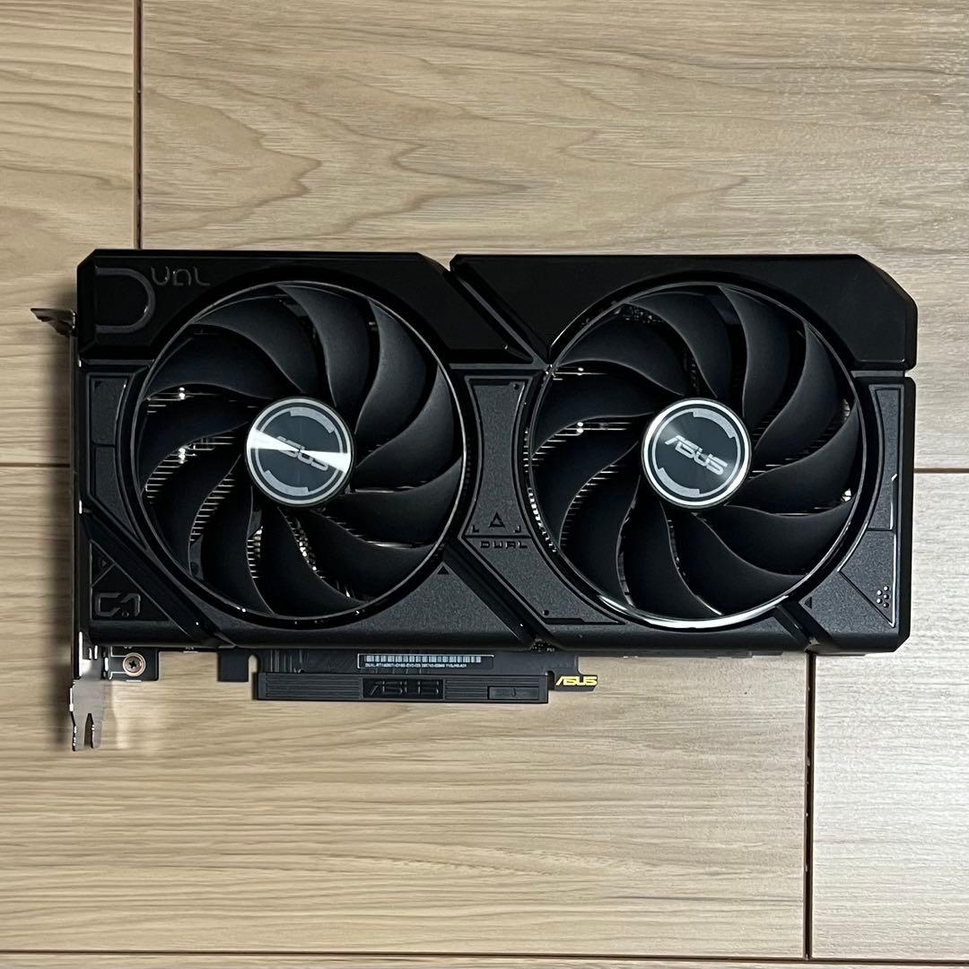 グラフィックボード・グラボ・ビデオカード ASUS DUAL-RTX4060TI-O16G-EVO