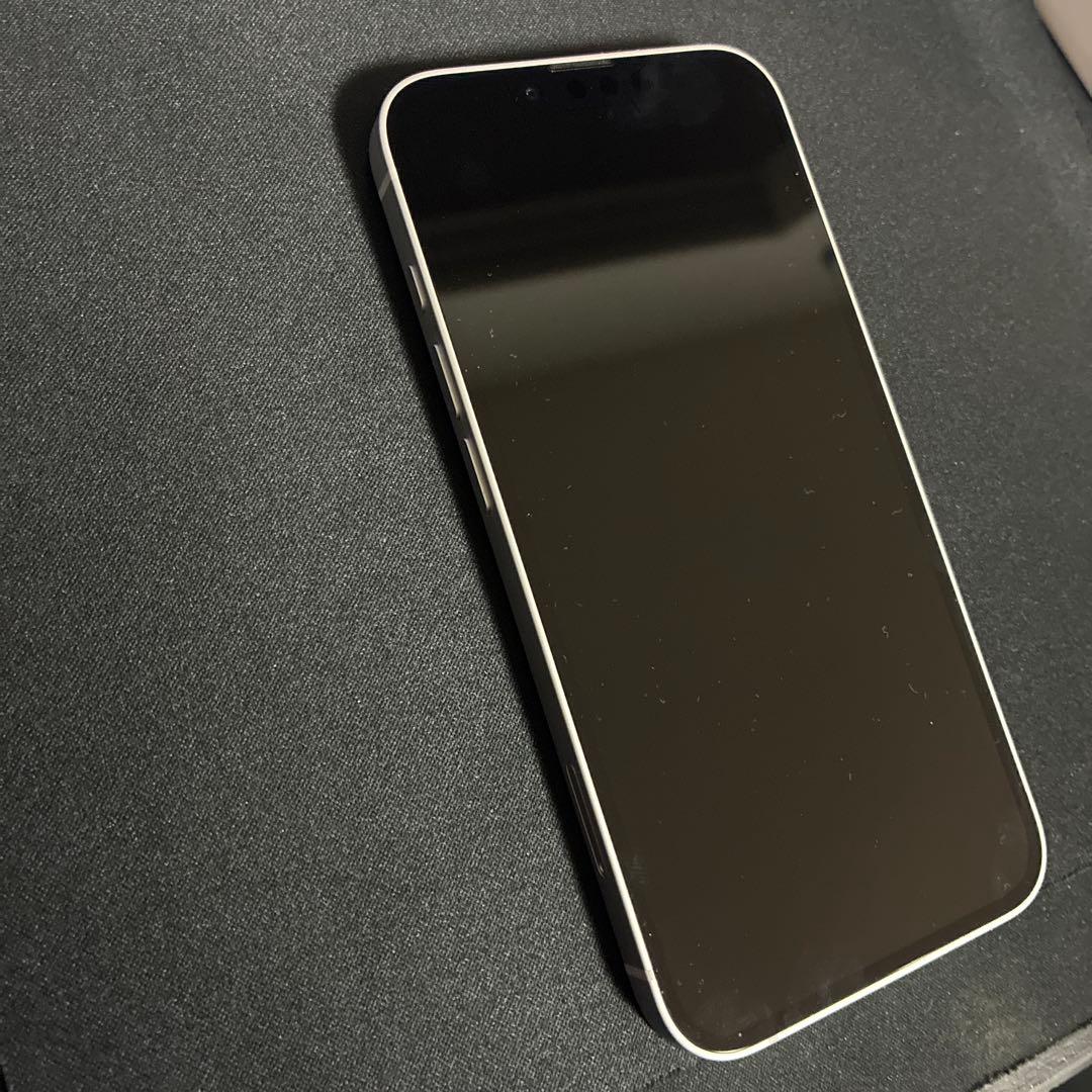 な*✨様 iPhone16e 128GB ホワイト SIMフリー IOS 26