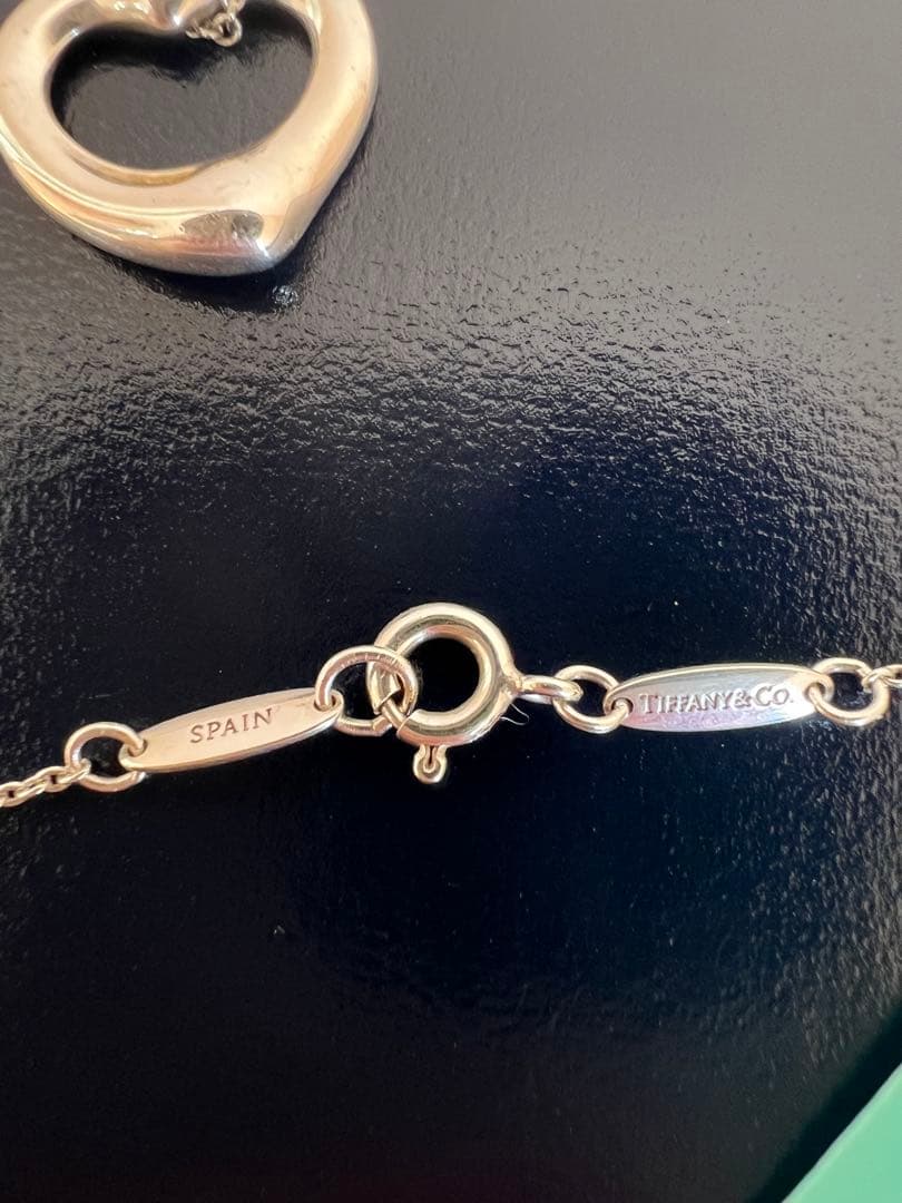 Tiffany オープンハートネックレス（保証書付）とk18のハートのセット