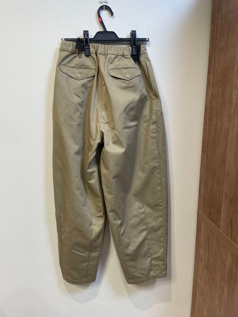 Nala チノパン　Ｌサイズ