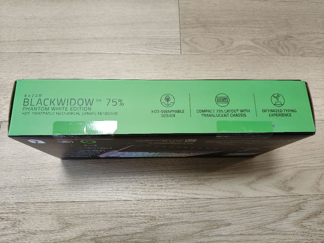 キーボード RazerBlackWidowV4 75%PhantomWhiteEdition