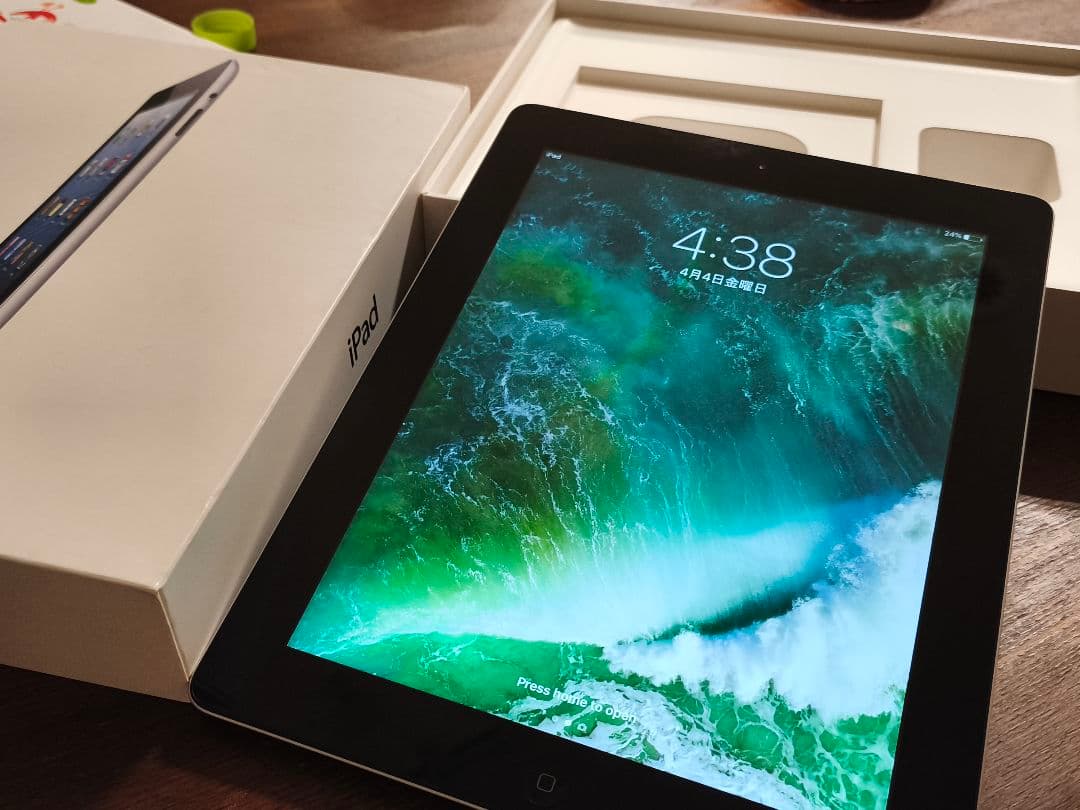 ipad 第四世代　128ギガ　本体箱付き　ほぼ未使用